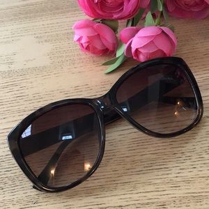 Tortoiseshell sunglasses